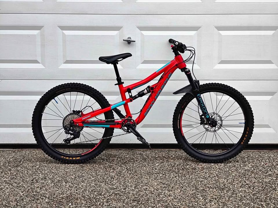 Rocky Mountain Reaper 24" full suspension kid mountain bike